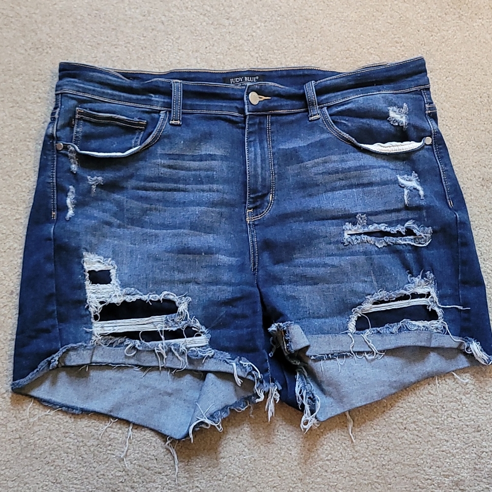Judy Blue navy patch jean shorts.